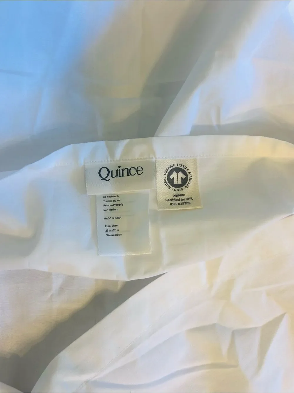 NWOT Quince Organic Crisp Percale  Euro Sham White w/Navy Double-Needle Border!